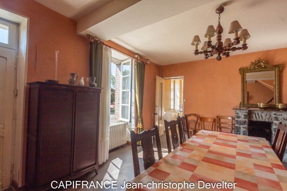 Maison à vendre GORRON (53) maison en pierres 3 chambres avec dépendances sur terrain de 3450 m2