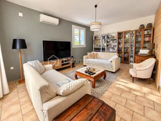 Villa à vendre 6 pièces 195 m²