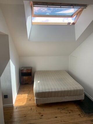  Appartement à louer 1 pièce 42 m²