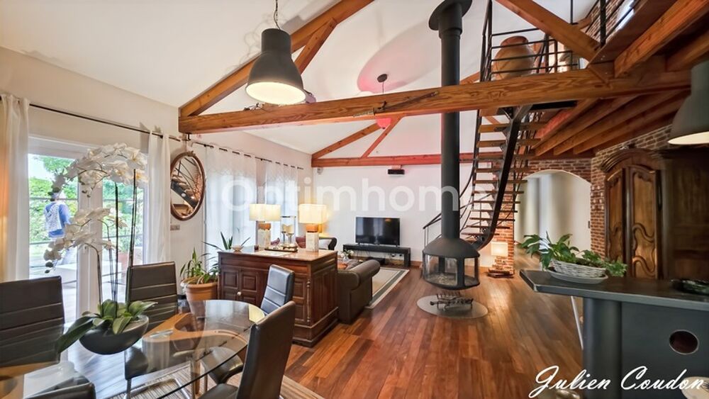 VILLA D'ARCHITECTE D'EXCEPTION  265 m²  PISCINE  VUE PANORAMIQUE  CHANTERANNE