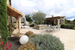  Propri�t�/ch�teau � vendre 10 pi�ces 503 m�