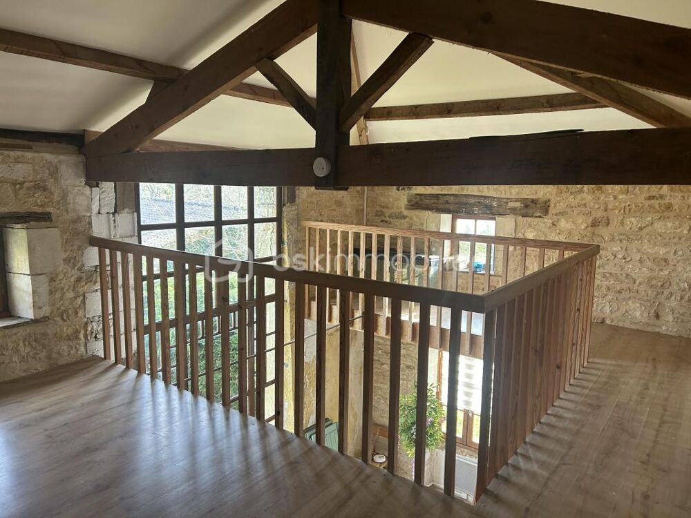 MAISON EN PIERRE