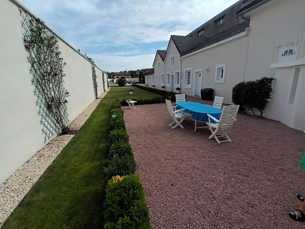 Vente Maison Maison de qualité avec piscine, studio indépendant et dépendances Varennes sur allier