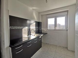  Appartement  vendre 4 pices 65 m