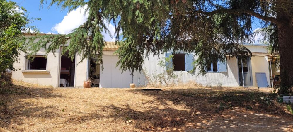 MAISON DE VILLEGIATURE A RENOVER