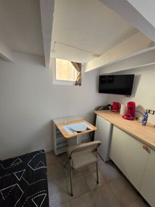  Appartement à louer 1 pièce 17 m²