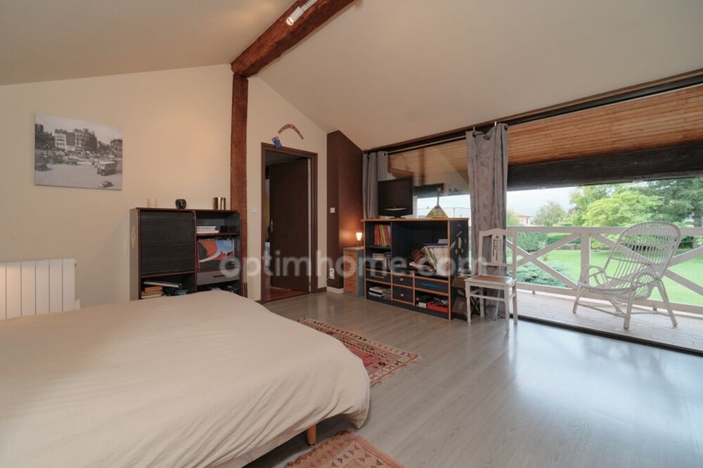  vendre  Proprit/chteau Montanay (69250)