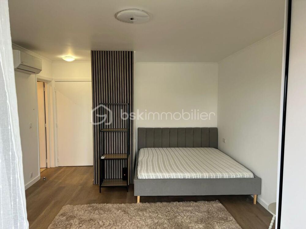 Vente Appartement Studio rénové avec balcon et aperçu mer – Idéal investissement Antibes