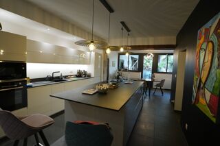  Maison à vendre 8 pièces 270 m²
