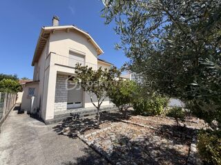  Propriété/château à vendre 6 pièces 153 m²