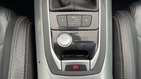 308 1.2 Pure Tech 130 Feline - 5 places Automatique 2017 occasion 93110 Rosny Sous Bois