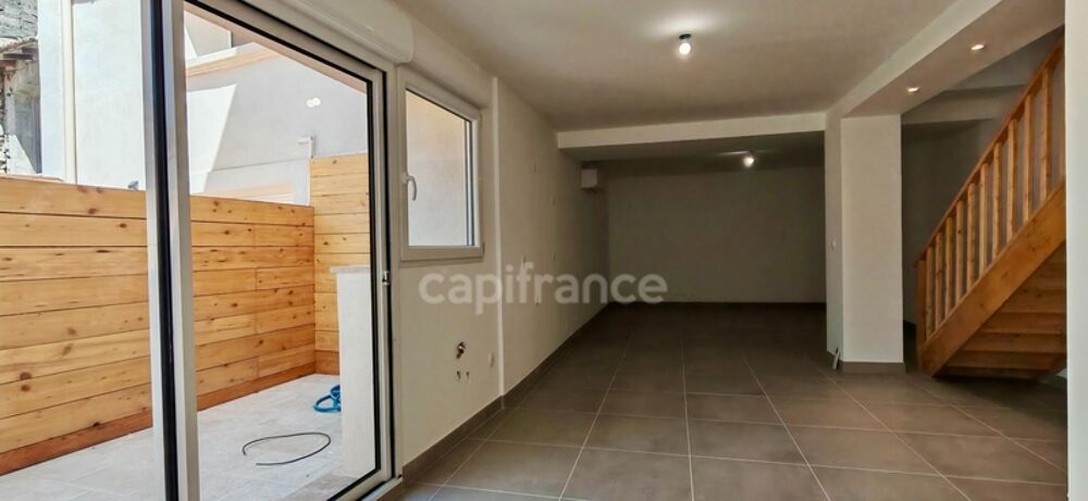 Appartement à vendre 5 pièces EYRAGUES (13)