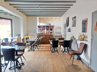  Immeuble à vendre 14 pièces 266 m²