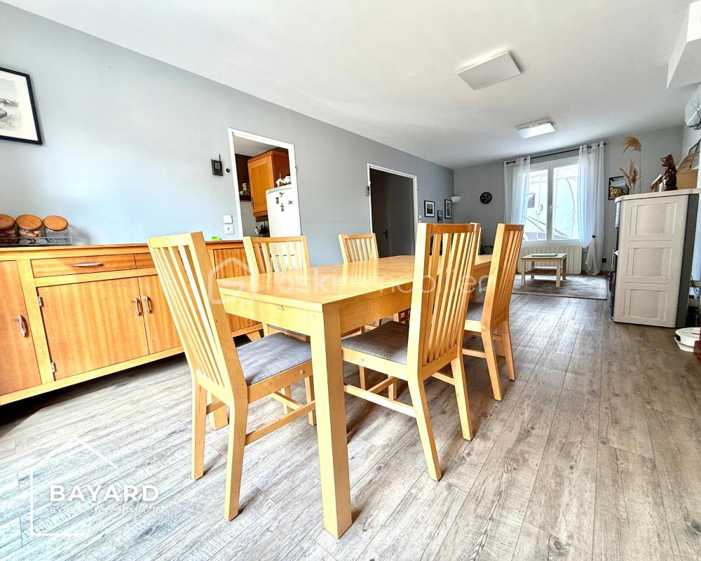 Vente Maison GENAS HYPER CENTRE – Jolie maison individuelle au calme et sans vis-à-vis Genas