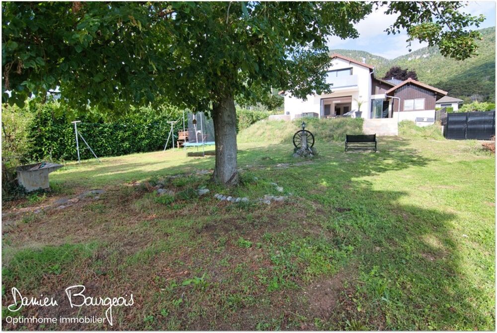  vendre  Maison Divonne-les-Bains (01220)