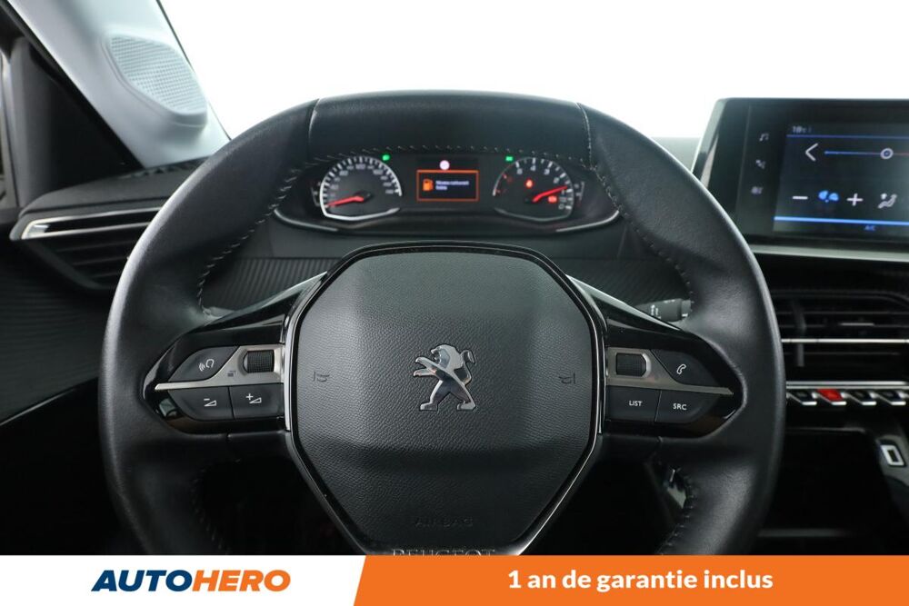 208 1.2 PureTech Active Pack 100 ch 2022 occasion 92130 Issy-les-Moulineaux
