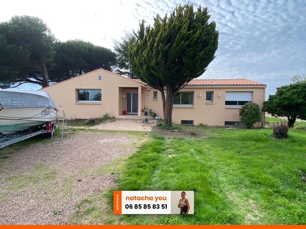 CHATEAU- GUIBERT AU CALME ABSOLUE CHARMANTE MAISON AVEC PISCINE ET SOUS SOL COMPLET SUR 3800M² CLOS