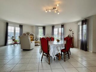  Maison  vendre 6 pices 133 m