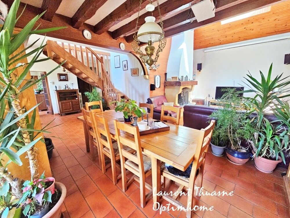 Maison contemporaine 5 pièces 3 ch 130 m²
