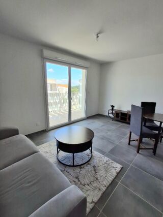  Appartement à louer 1 pièce 30 m²