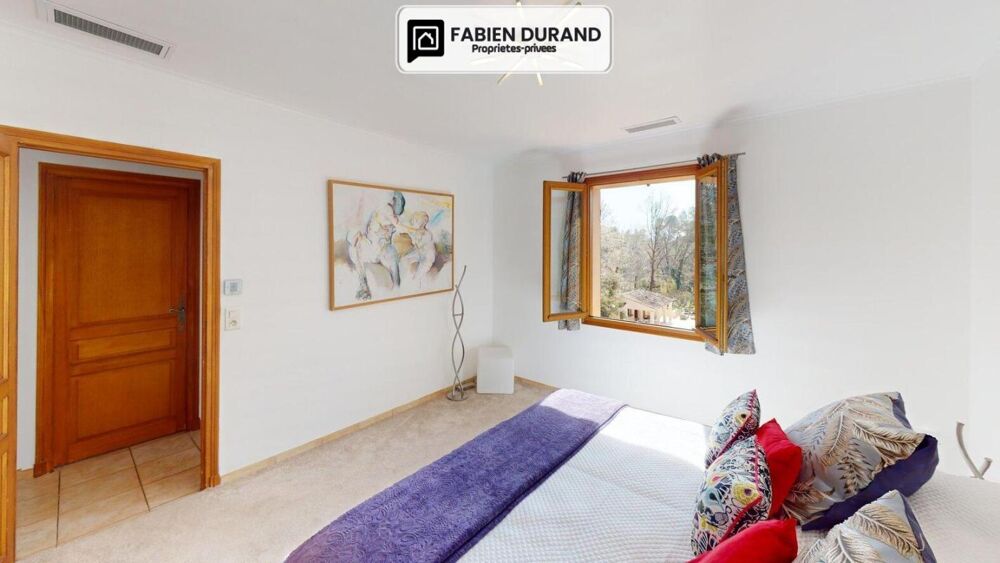 à vendre  Propriété/château La Motte (83920)