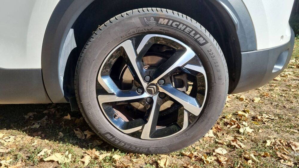 C5 aircross I 1.2 PureTech 130 EAT8 Shine - Automatique Toit ouvrant 2020 occasion 42500 Le Chambon Feugerolles