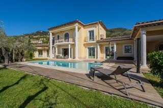  Villa à vendre 5 pièces 200 m²