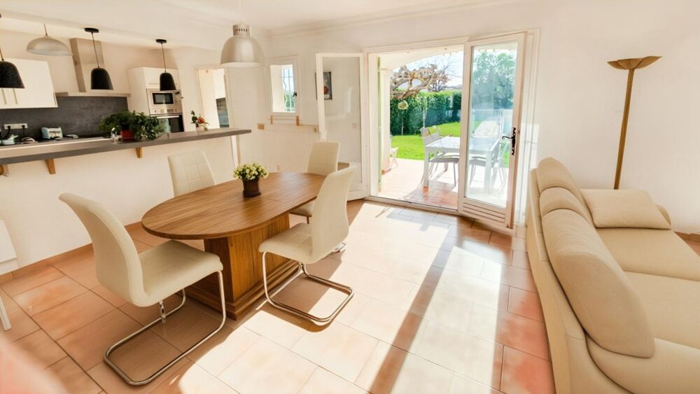 Vente Villa Villa d'architecte à 200 m du village Peymeinade