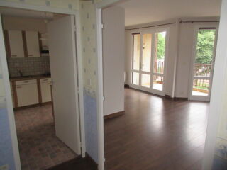  Appartement à louer 3 pièces 67 m²