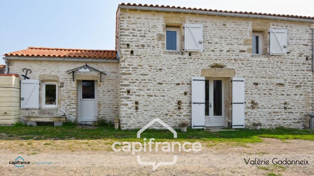 Dpt Vendée (85), ? Maison charentaise rénovée avec dépendances et terrain à bâtir  Vix