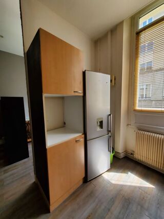  Appartement à louer 2 pièces 48 m²