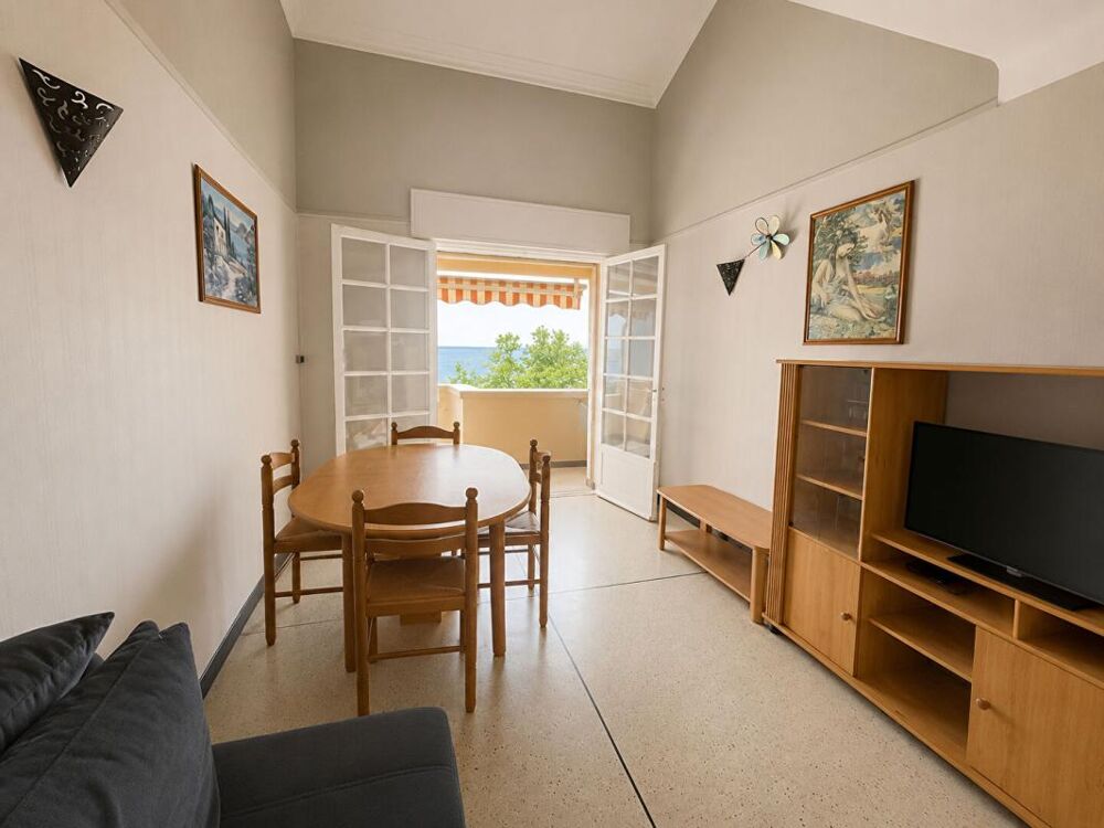 Vente Appartement FREJUS-PLAGE  Appartement 2 pièces face à la mer et plage Frejus