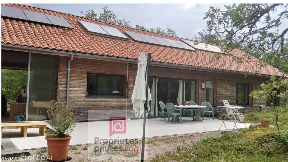 Vente Maison Maison d'architecte bioclimatique .7 pièces .Terrain de 3 092 m² Gignac