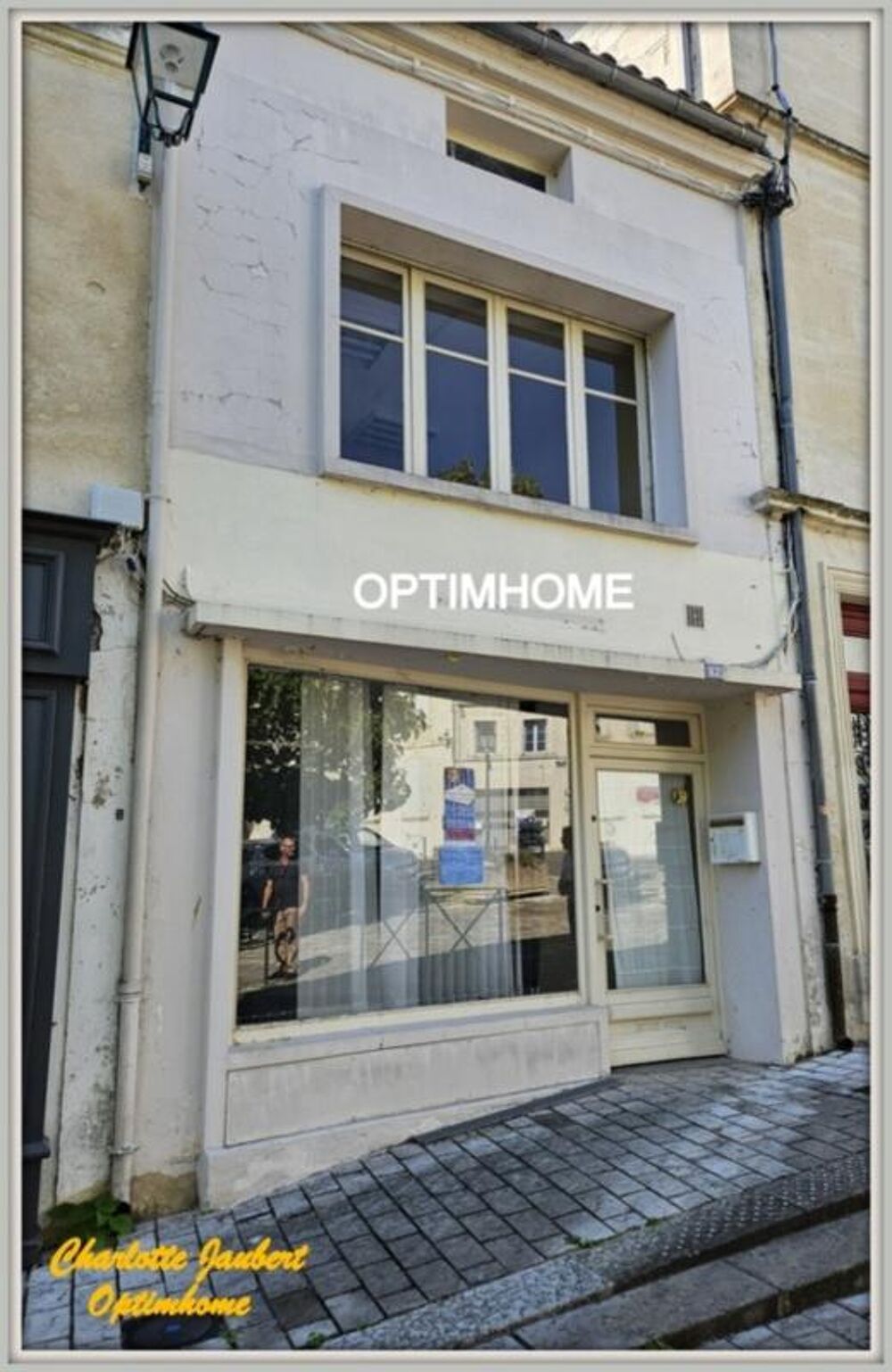 Vente Immeuble Immeuble à vendre BARBEZIEUX SAINT HILAIRE (16) Barbezieux saint hilaire