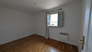  Appartement à louer 3 pièces 78 m²