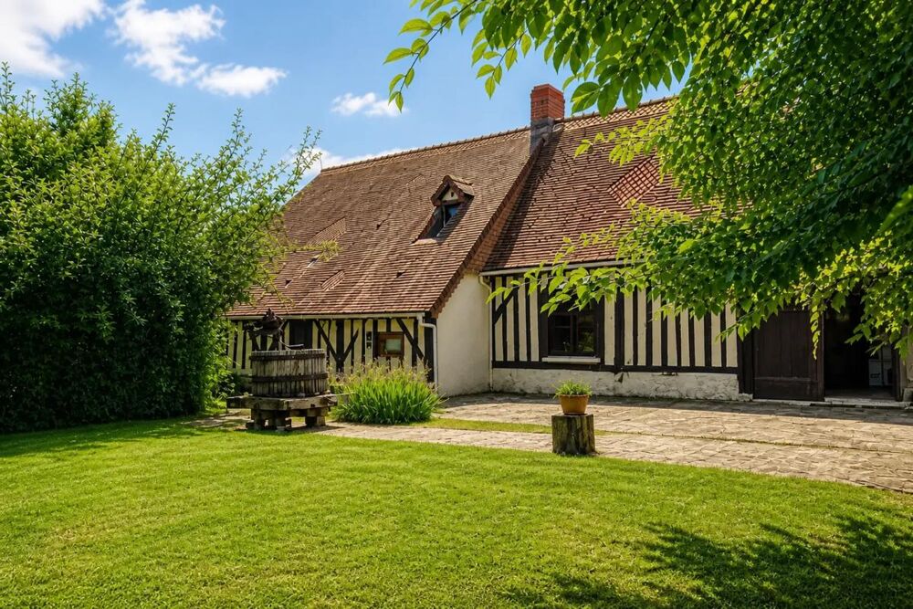 Maison 6 pièces 249 m² · à Le Poislay · 249 m² · 232 000 €