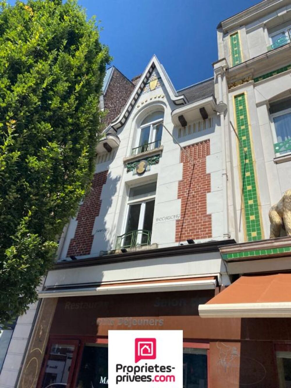 Vente Immeuble Immeuble de rapport mixte commerce et habitation, 62300 Lens, 1026 m2 Lens