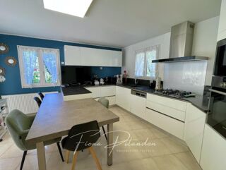  Villa à vendre 7 pièces 200 m²
