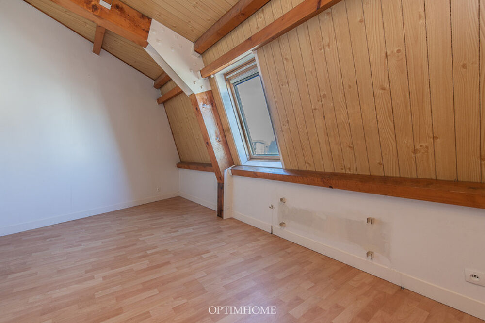 Appartement duplex 4 pièces  74 m²  Dernier étage 