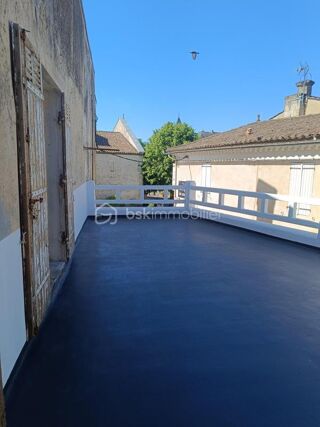  Immeuble à vendre 10 pièces 245 m²