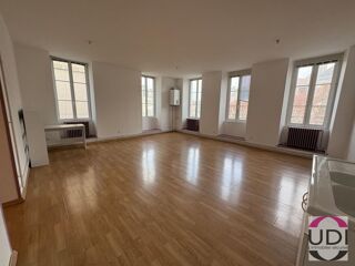  Immeuble à vendre 7 pièces 200 m²