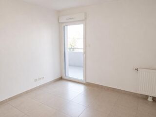  Appartement à louer 2 pièces 45 m²