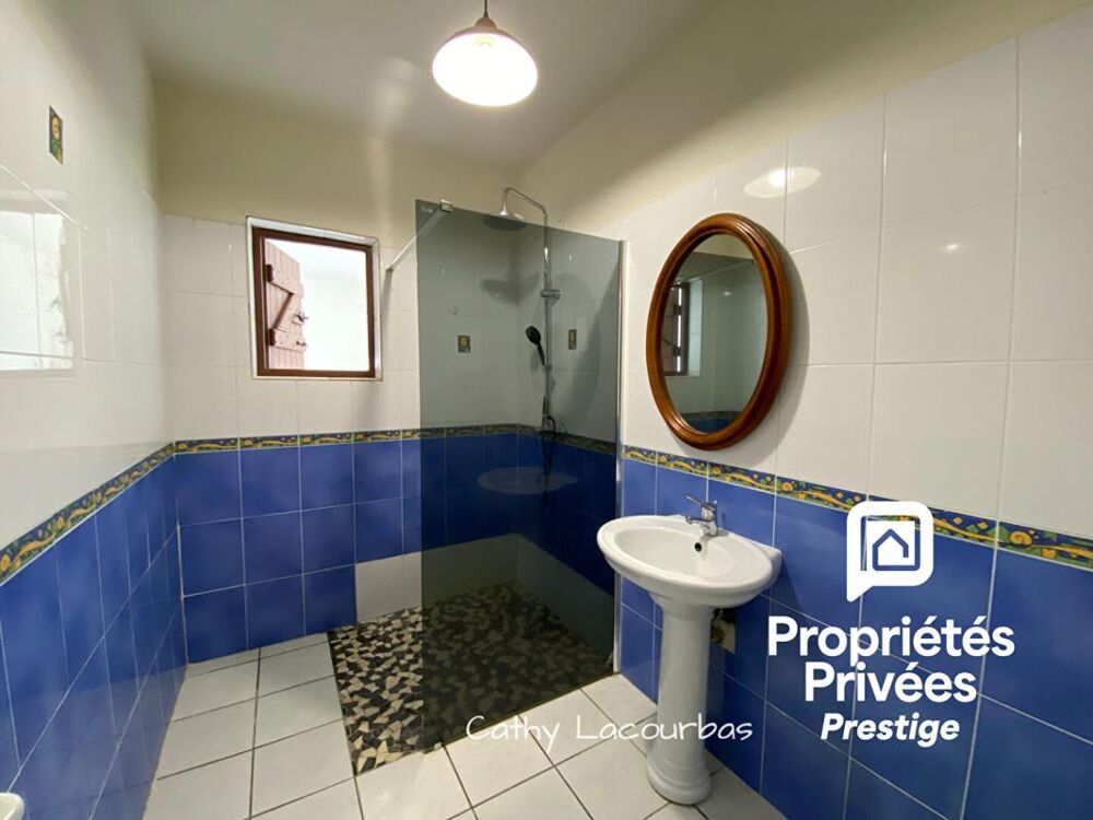 à vendre  Maison Deshaies (97126)