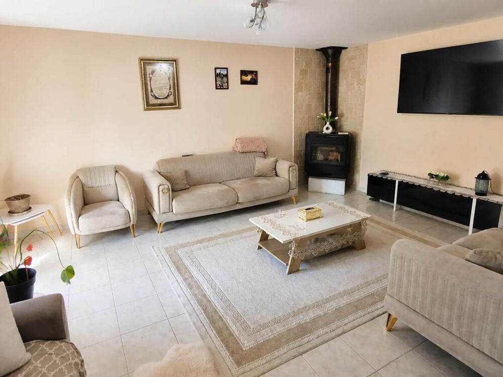 Maison de 4 pièces de 98 m² situé à La Boixe