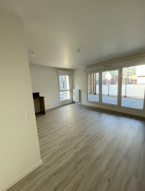   Appartement T3 avec loggia et parking � MAROMME Appartement - 3 pi�ce(s) - 74 m�