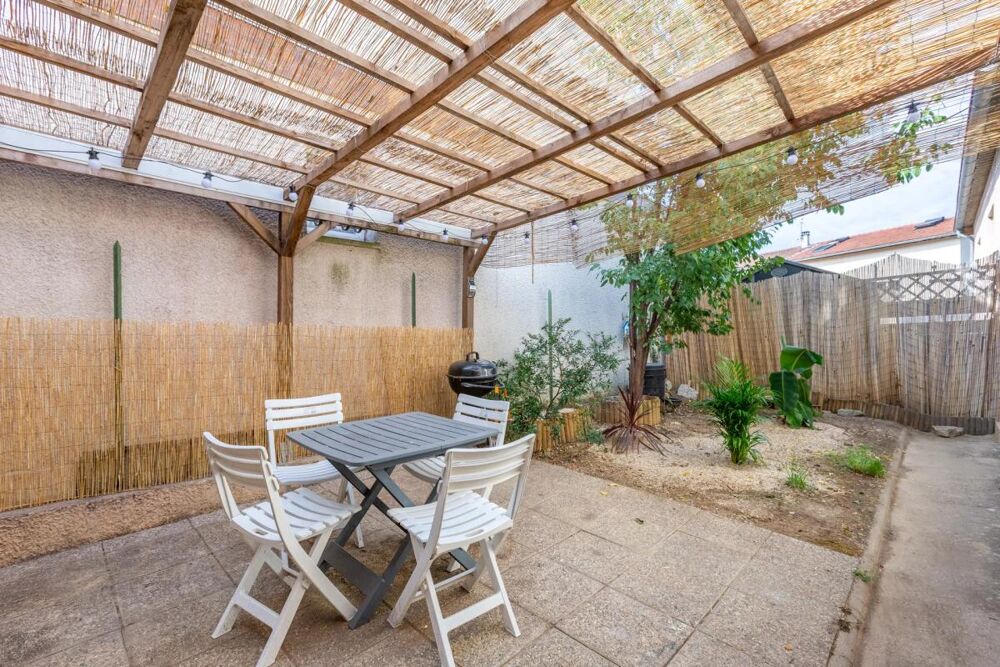 01120  LA BOISSE  79 m²  3 ch  Jardin de 135 m²  Garage