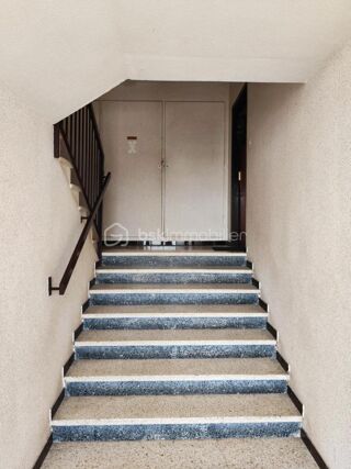  Appartement � vendre 5 pi�ces 77 m�