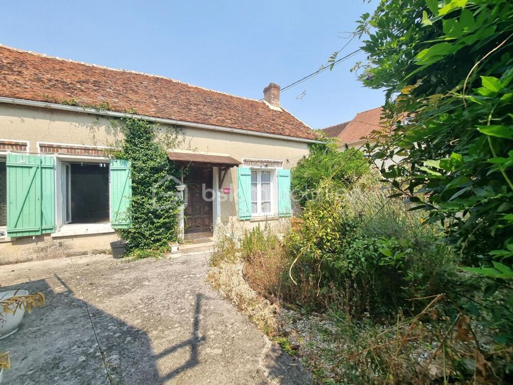 MAISON DE PLAIN-PIED À RÉNOVER AVEC JARDIN !