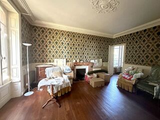  Proprit/chteau  vendre 9 pices 160 m