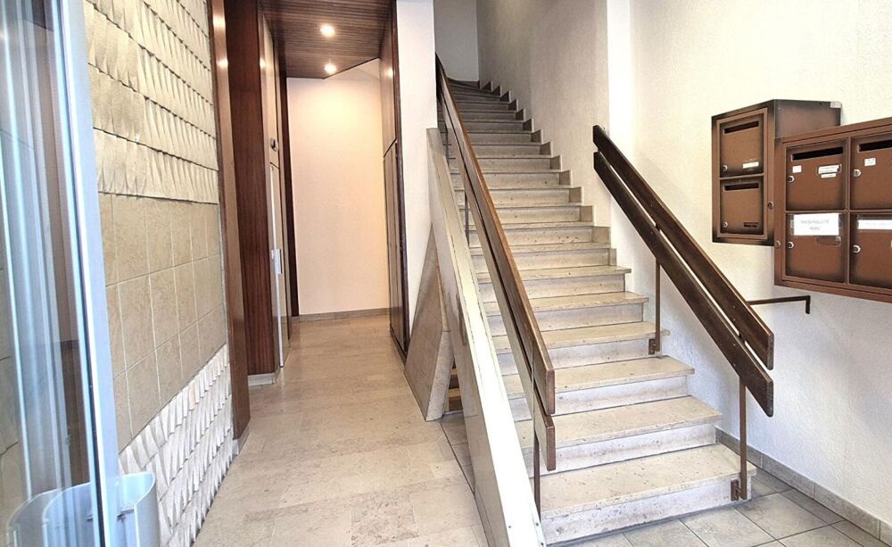 Vente Appartement Bel Appartement Résidentiel de 72 m² avec Ascenseur, Hall d'entrée sécurisé, Interphone, Local technique et Terrain clos, sécuri Saint dizier